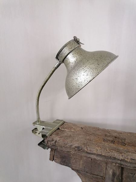 Afbeelding van Bureau lamp met klem antiek groen