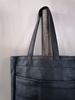 Afbeelding van Lederen shopping bag met vak Antraciet Raw Materials