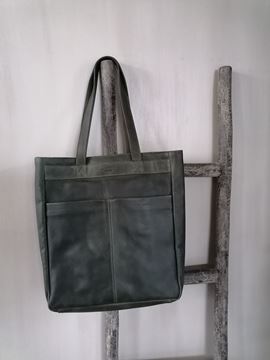 Afbeeldingen van Lederen shopping bag met vak Green Raw Materials