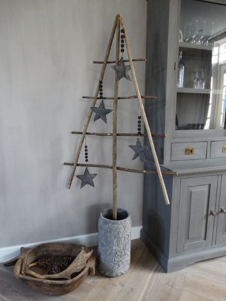 Picture of Stoere landelijke kerstboom van takken