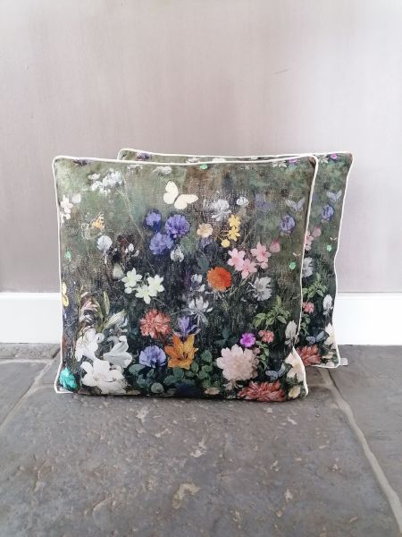 Picture of Stoer & Stijlvol velvet kussen bloemenprint