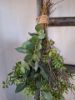 Picture of Toef van gedroogde eucalyptus, pistache en tijm