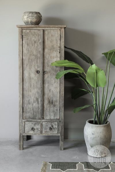 Picture of Smalle 2-deurs kast Victoria | Island Collection