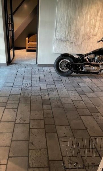 Picture of Raw Stones - Alt