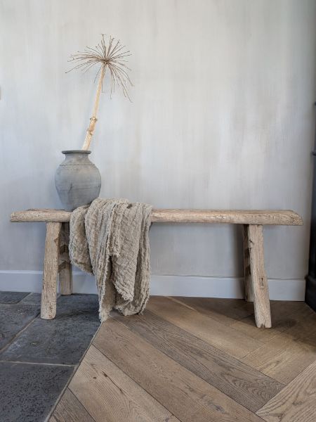 Picture of Oud Chinese houten bankje 137 cm